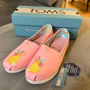 Toms alpargata pink pineapple shoes